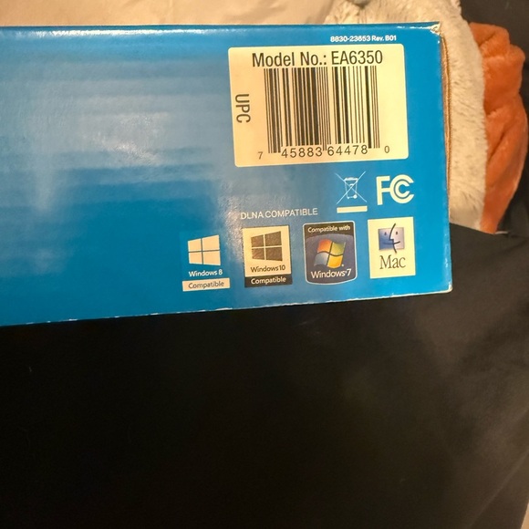 Linksys router AC 1200+ dual band smart WiFi gigabit router- NEW - Picture 6 of 11